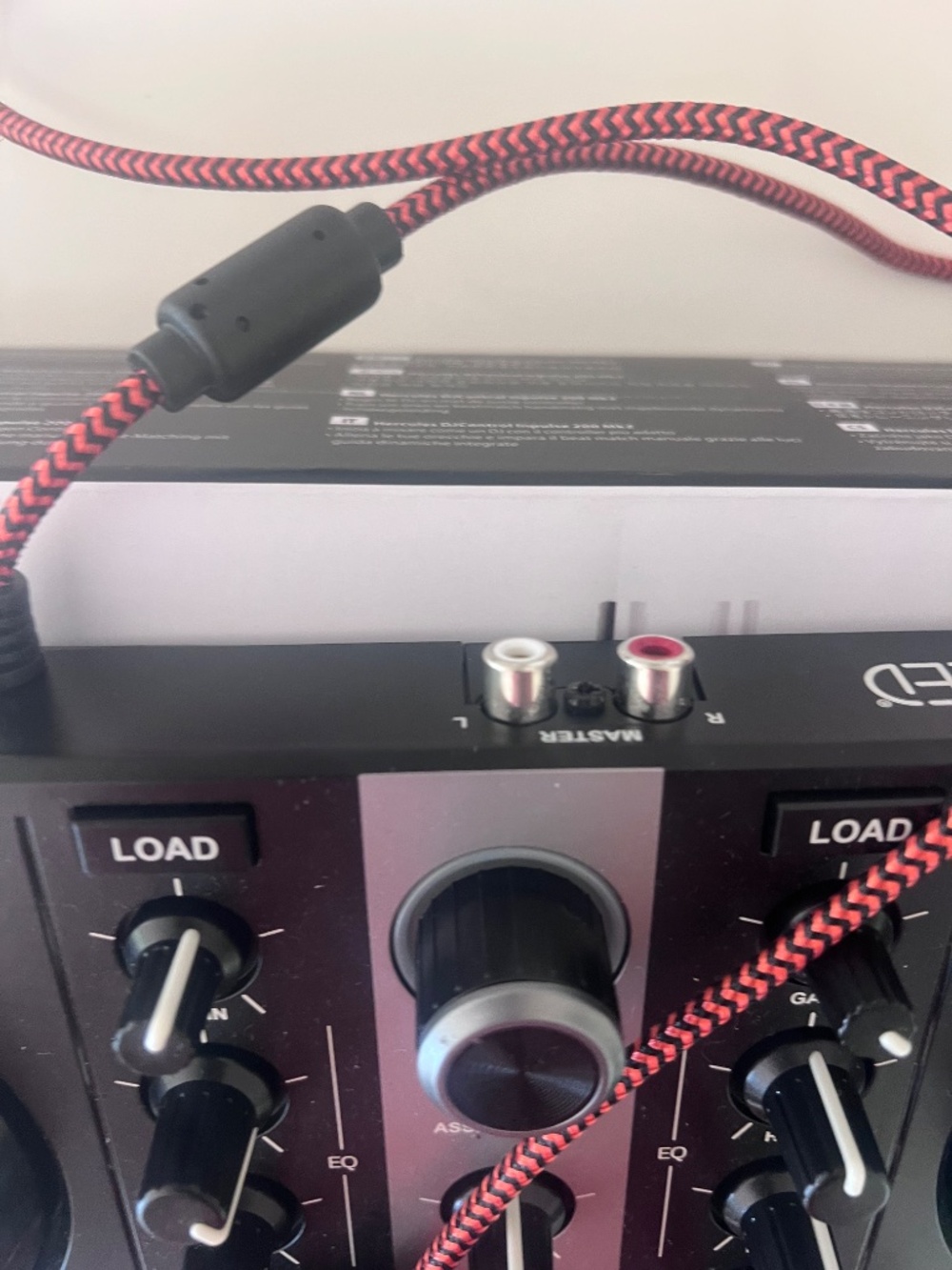 DJControl Inpulse 200 MK3 - Picture 4 of 6
